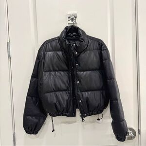 Women’s Puffer Jacket